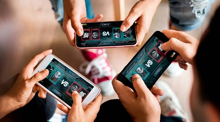 Cellular Slots: The Development of Playing on the Go