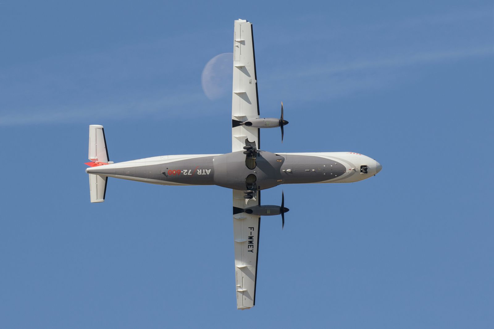 How regional aviation strengthens connectivity between smaller cities